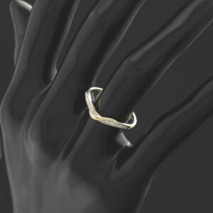 9ct Yellow Gold Diamond Wishbone Ring