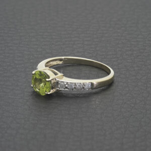 9ct Yellow Gold Peridot And Diamond Ring
