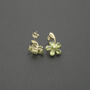 9ct Yellow Gold 3.88ct Peridot Cluster Earrings