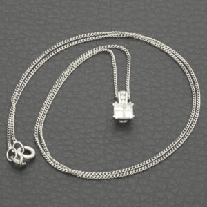 18ct White Gold 0.33ct Diamond Necklace 18&#8221;