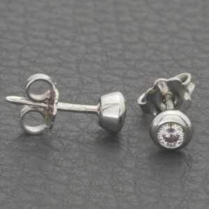18ct White Gold 0.24ct Diamond Stud Earrings