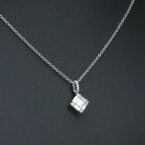 18ct White Gold 0.55ct Diamond Necklace 18″