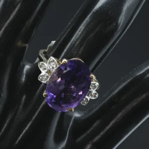 10ct Yellow Gold 4.35ct Amethyst & Diamond Ring