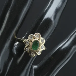 9ct Yellow Gold 0.40ct Emerald & 0.25ct Diamond Cluster Ring