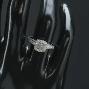 9ct White Gold 0.85ct Diamond Halo Ring