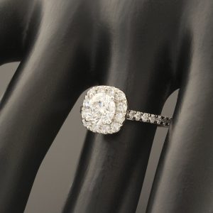 Platinum 1.45ct round Diamond halo ring