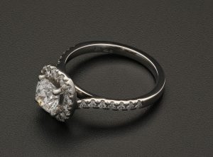 Platinum 1.45ct round Diamond halo ring