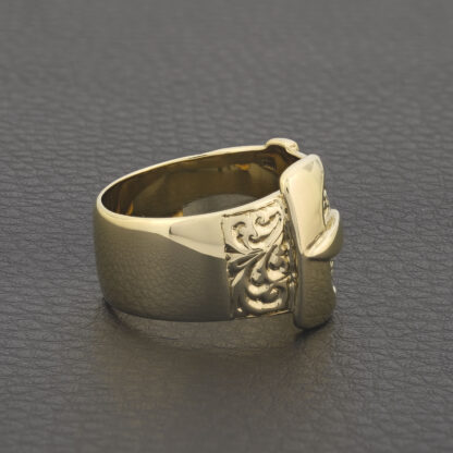 9ct Yellow Gold Buckle Ring - Image 3